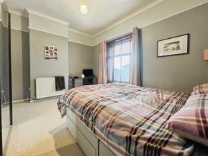 Bedroom 1- click for photo gallery